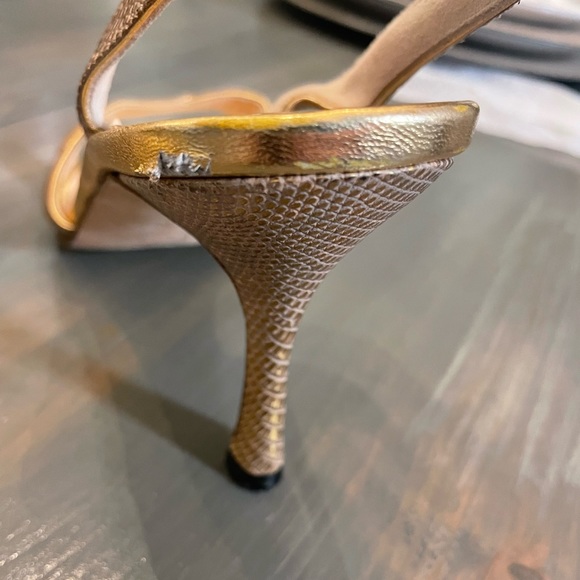 Manolo Blahnik Gold Vintage Reptile Strappy Heel GUC 36.5/6 - Picture 4 of 6